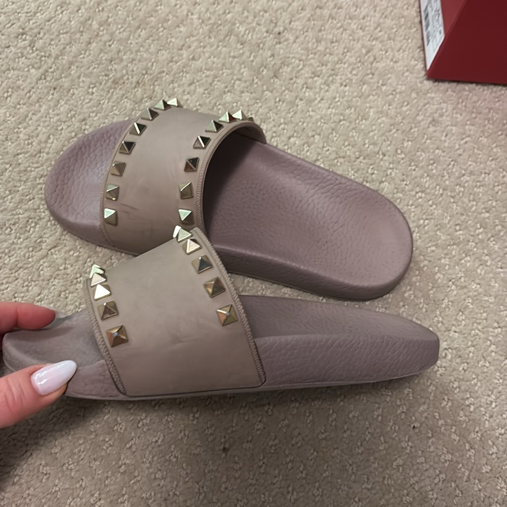 VALENTINO ROCKSTUD RUBBER SLIDES 35 - Picture 3 of 10